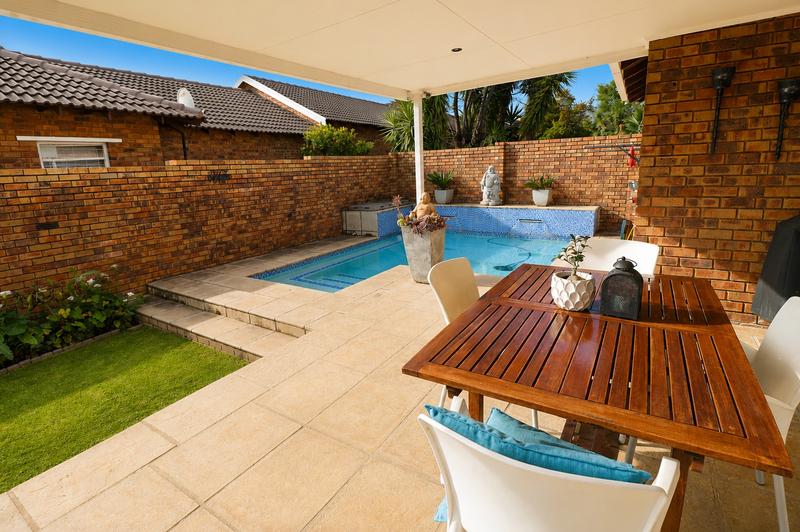 To Let 2 Bedroom Property for Rent in Honeydew Ridge Gauteng
