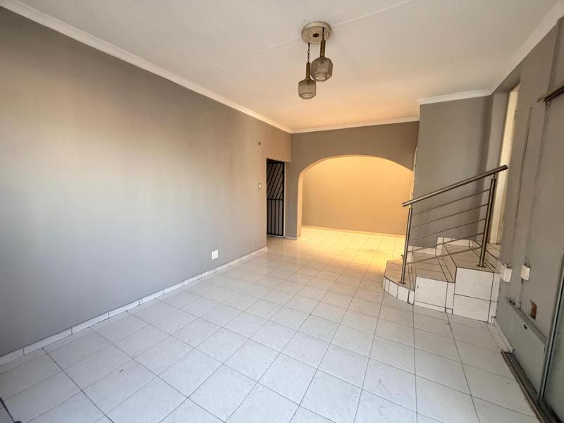 6 Bedroom Property for Sale in Laudium Gauteng