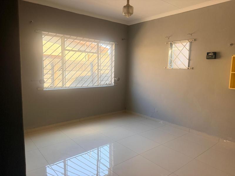 6 Bedroom Property for Sale in Laudium Gauteng