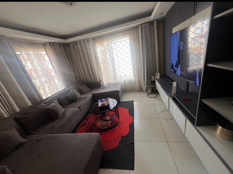 3 Bedroom Property for Sale in Clayville Gauteng