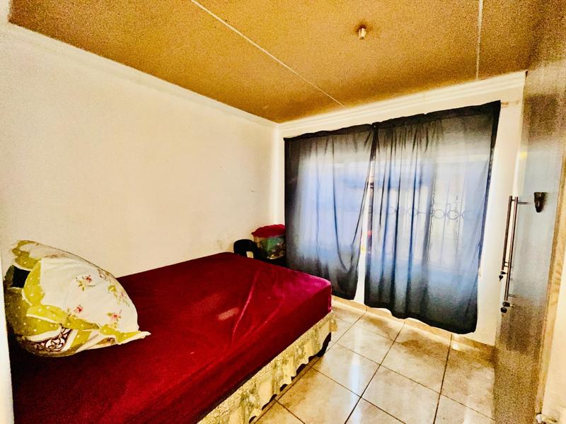 4 Bedroom Property for Sale in Nellmapius Gauteng