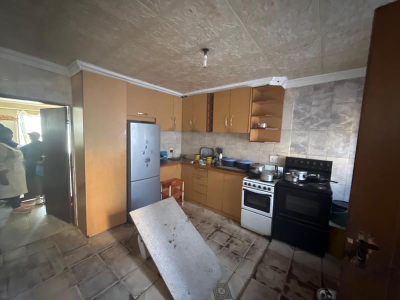 2 Bedroom Property for Sale in Tembisa Central Gauteng