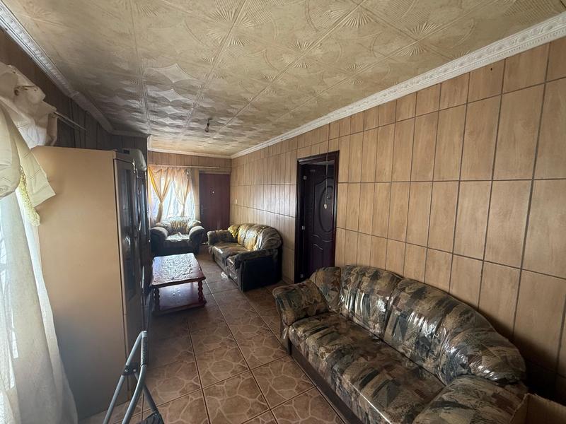 2 Bedroom Property for Sale in Tembisa Central Gauteng