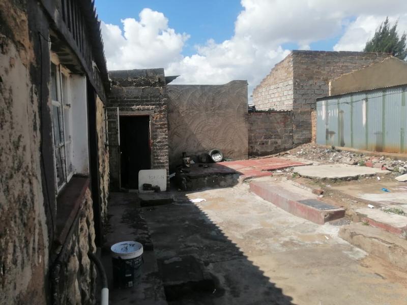 2 Bedroom Property for Sale in Tembisa Central Gauteng