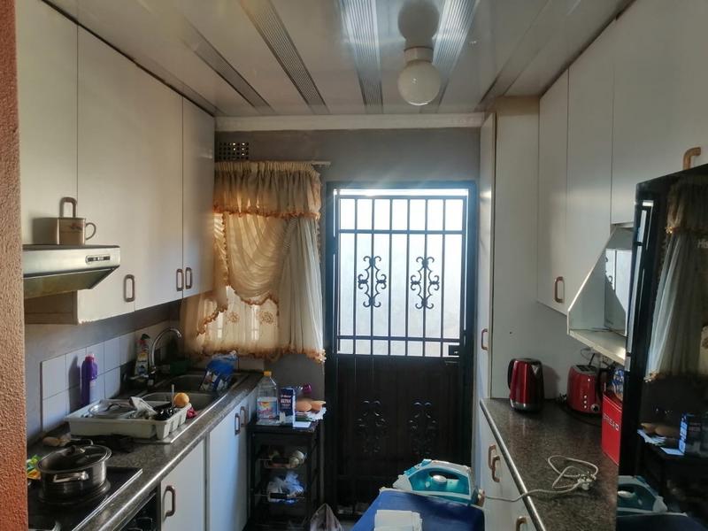5 Bedroom Property for Sale in Tembisa Central Gauteng