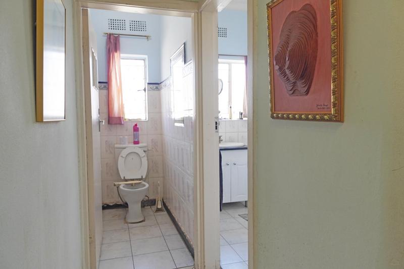 9 Bedroom Property for Sale in Sydenham Gauteng