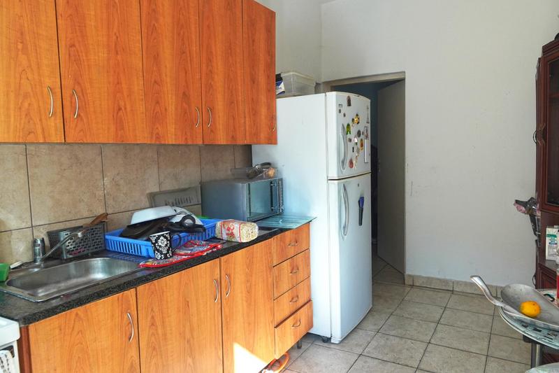 9 Bedroom Property for Sale in Sydenham Gauteng