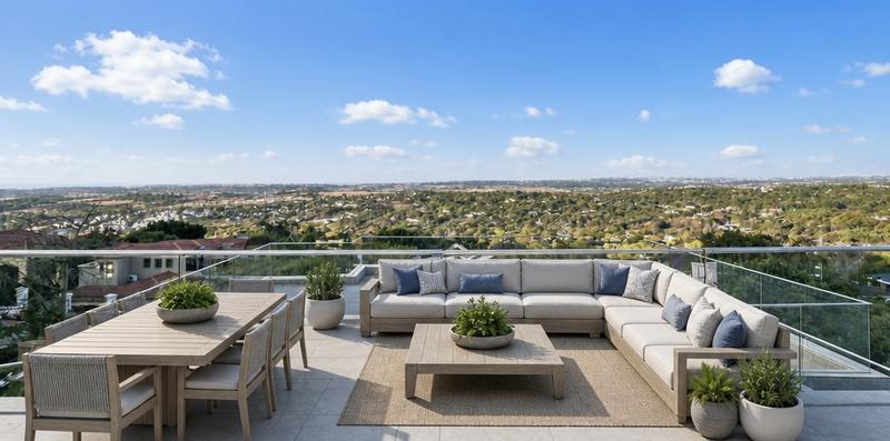 6 Bedroom Property for Sale in Featherbrooke Estate Gauteng
