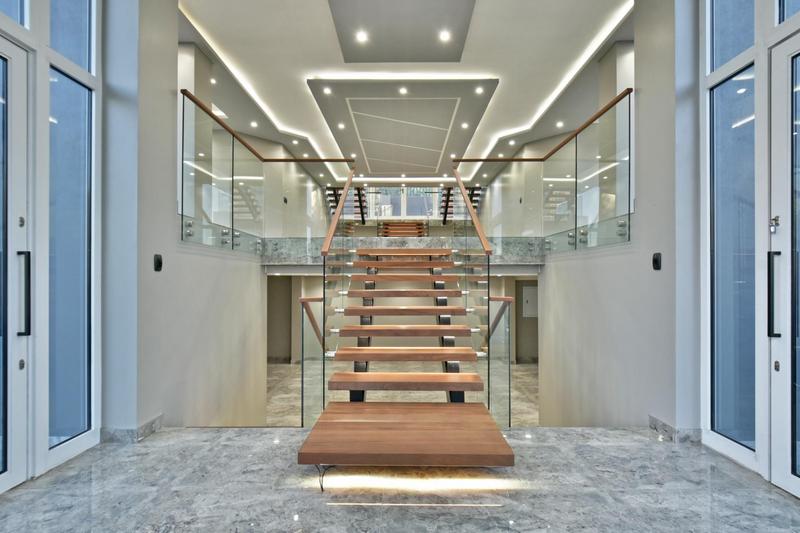 6 Bedroom Property for Sale in Featherbrooke Estate Gauteng