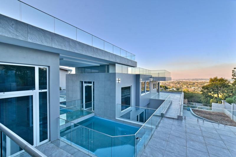 6 Bedroom Property for Sale in Featherbrooke Estate Gauteng