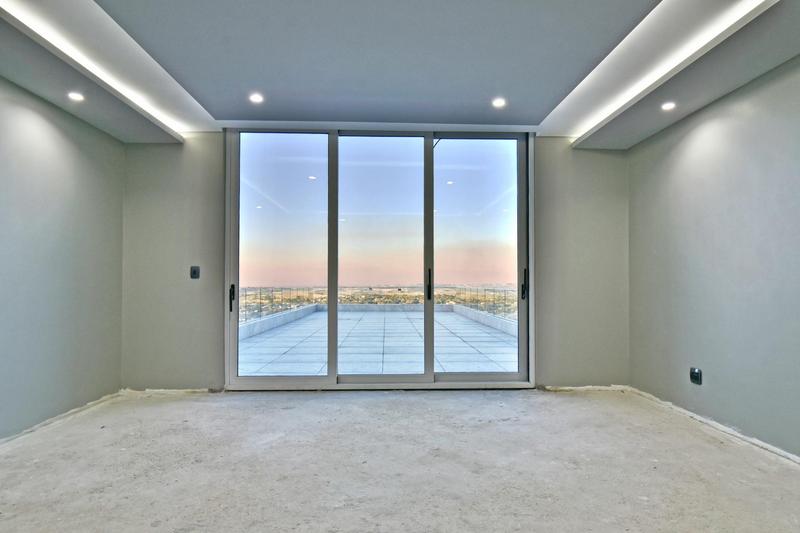 6 Bedroom Property for Sale in Featherbrooke Estate Gauteng