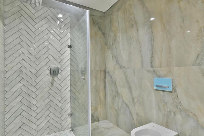 6 Bedroom Property for Sale in Featherbrooke Estate Gauteng