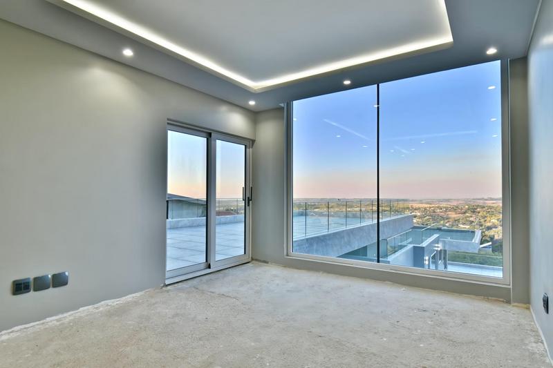 6 Bedroom Property for Sale in Featherbrooke Estate Gauteng