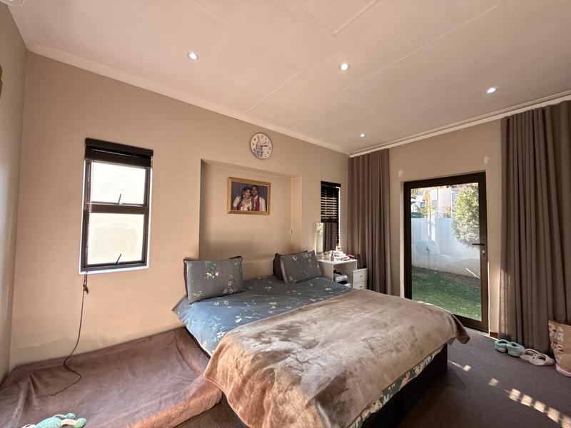 2 Bedroom Property for Sale in Kyalami Gauteng