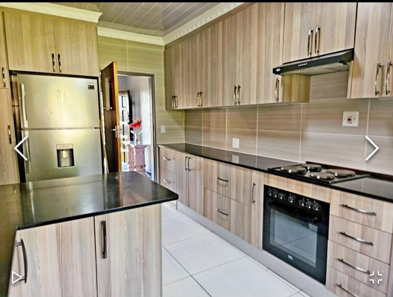 4 Bedroom Property for Sale in Norkem Park Gauteng