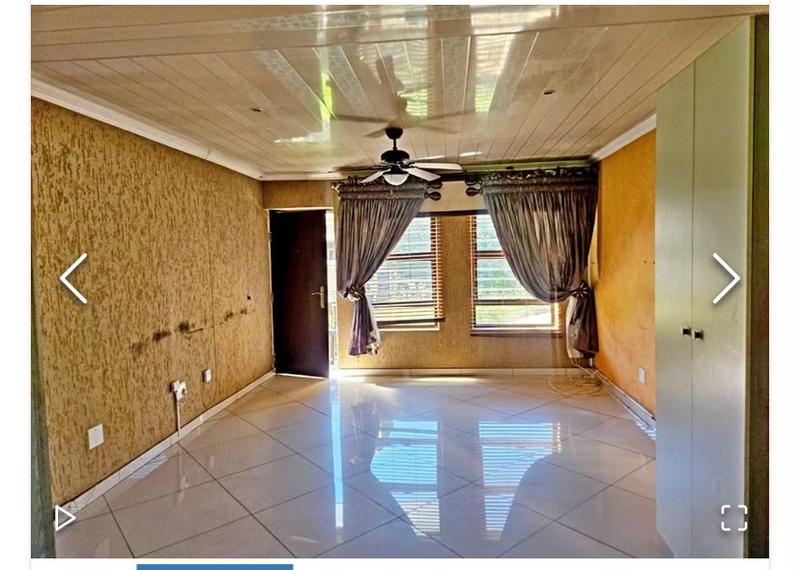 3 Bedroom Property for Sale in Rhodesfield Gauteng