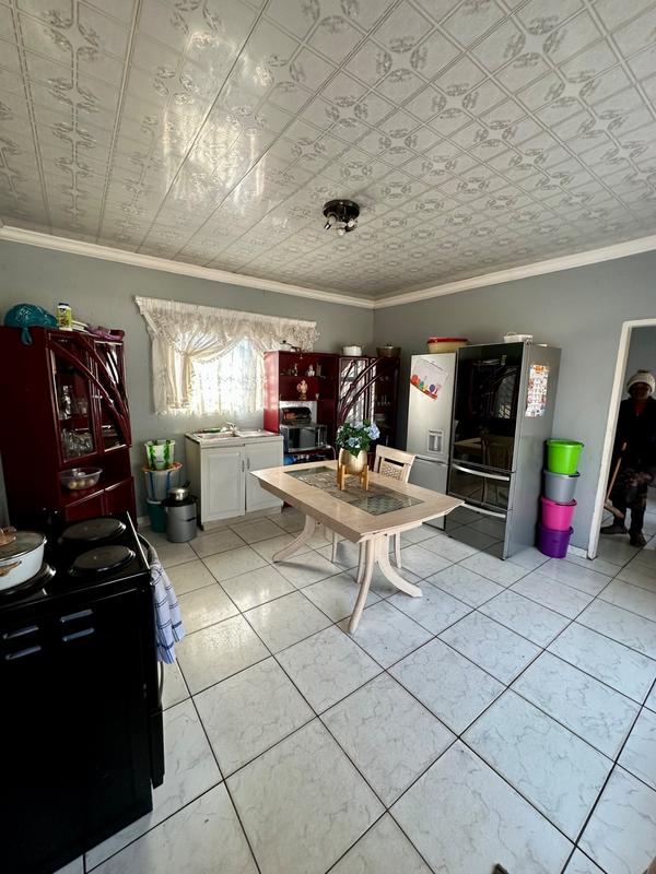3 Bedroom Property for Sale in Selcourt Gauteng