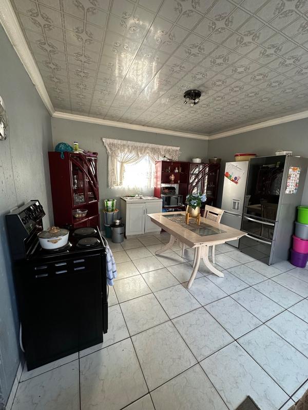 3 Bedroom Property for Sale in Selcourt Gauteng