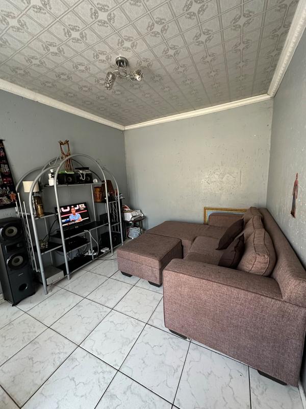 3 Bedroom Property for Sale in Selcourt Gauteng