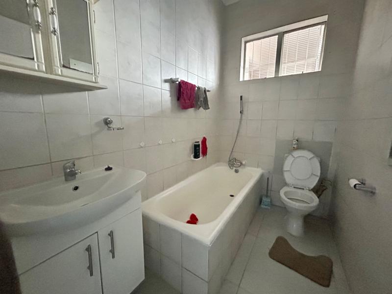 3 Bedroom Property for Sale in Vanderbijlpark Cw 6 Gauteng