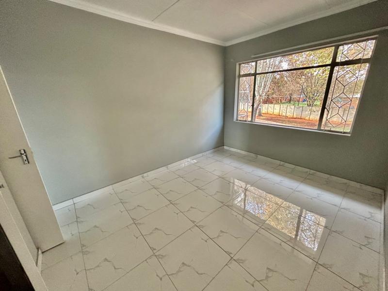 3 Bedroom Property for Sale in Vanderbijlpark Cw 6 Gauteng