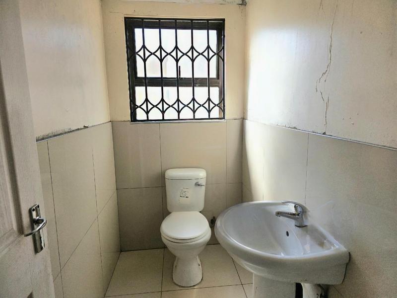 4 Bedroom Property for Sale in Dawn Park Gauteng