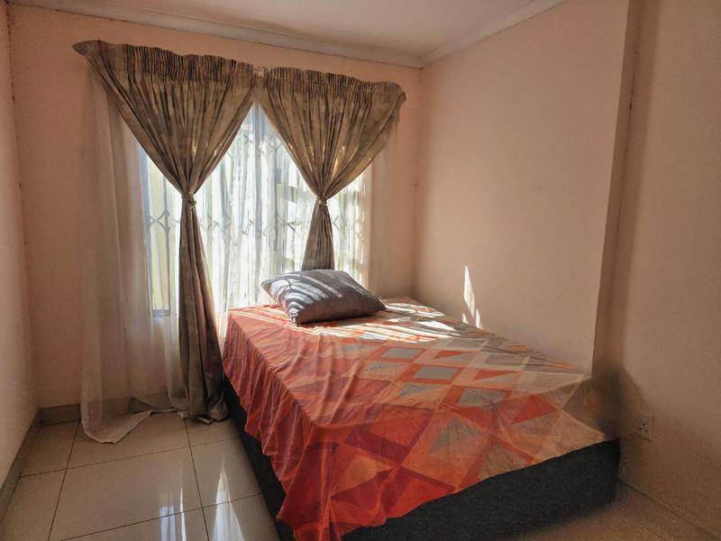 4 Bedroom Property for Sale in Dawn Park Gauteng