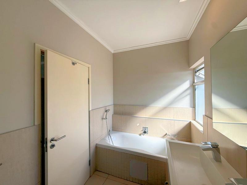 2 Bedroom Property for Sale in Morningside Gauteng