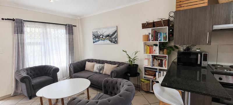 2 Bedroom Property for Sale in The Reeds Gauteng