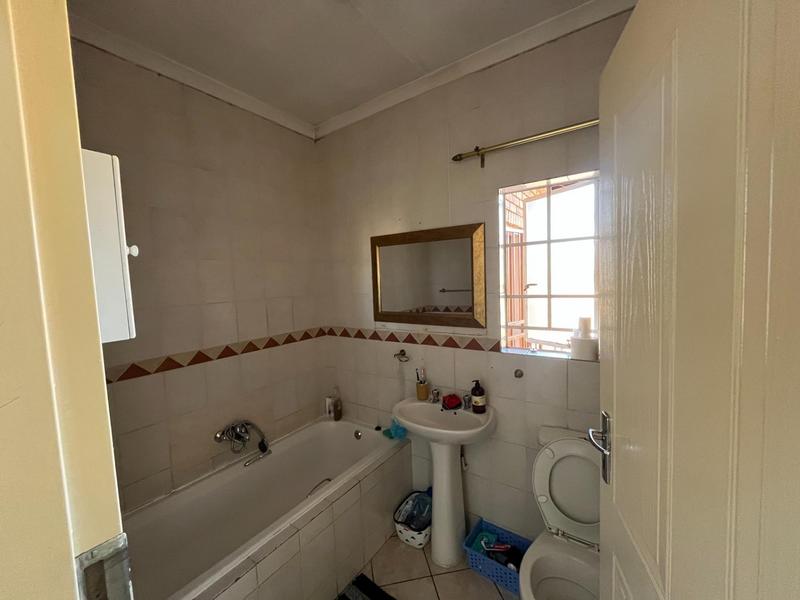 3 Bedroom Property for Sale in Thatchfield Gauteng