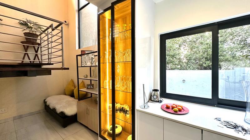 6 Bedroom Property for Sale in Blue Valley Golf Estate Gauteng