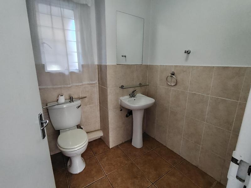 To Let 2 Bedroom Property for Rent in Clubview Gauteng