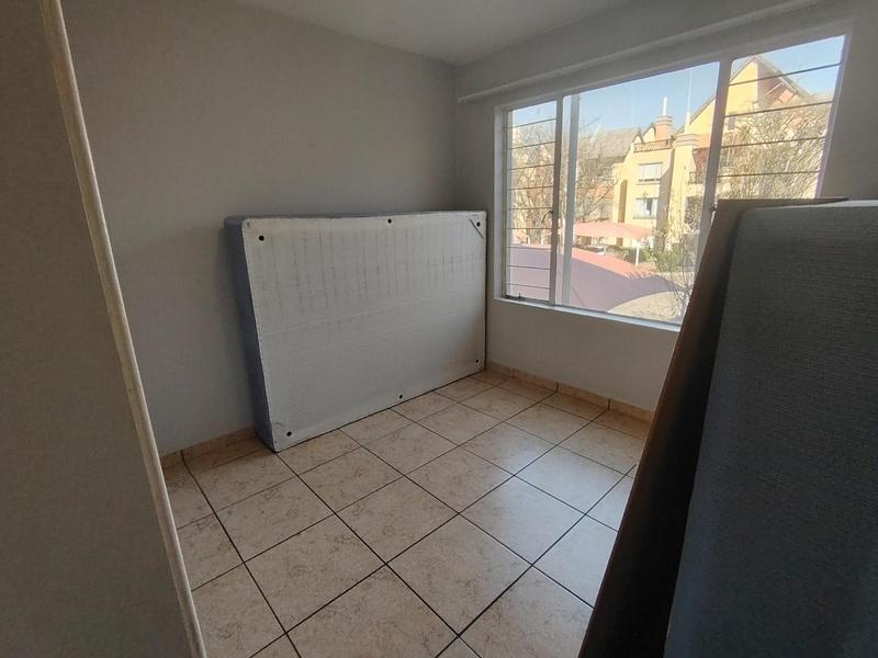 To Let 2 Bedroom Property for Rent in Clubview Gauteng