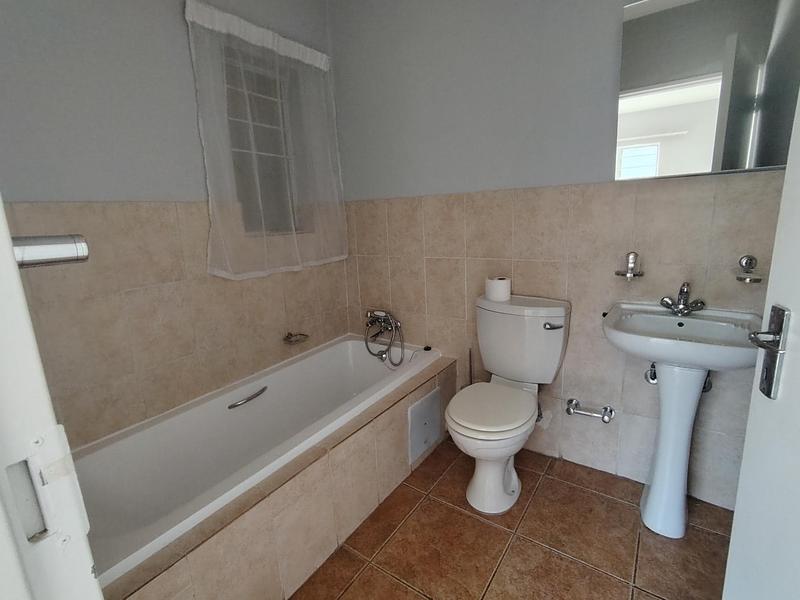 To Let 2 Bedroom Property for Rent in Clubview Gauteng