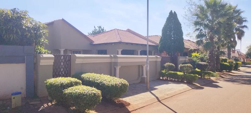 3 Bedroom Property for Sale in The Orchards Gauteng