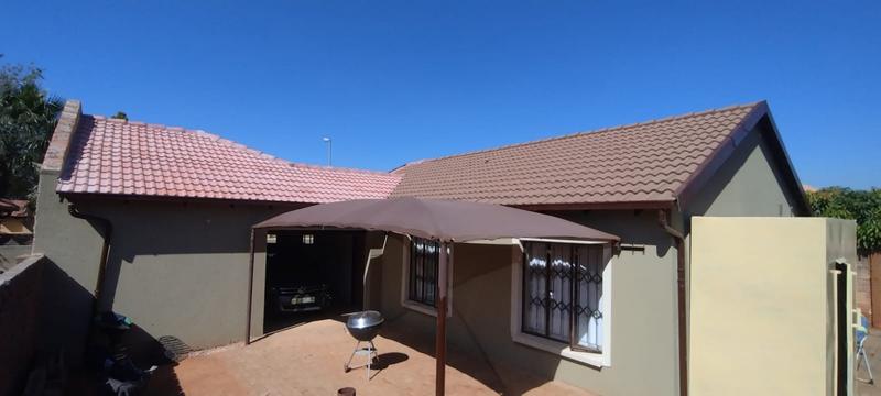 3 Bedroom Property for Sale in The Orchards Gauteng