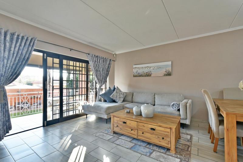 3 Bedroom Property for Sale in Glenvista Gauteng