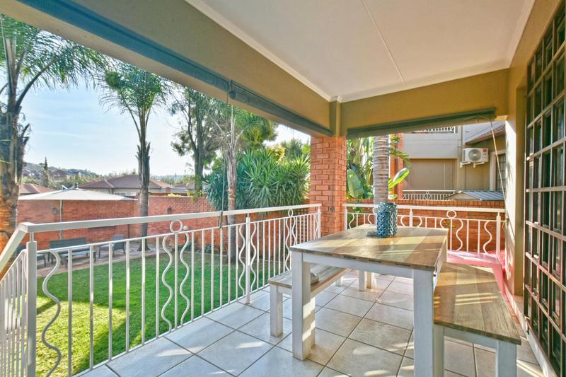 3 Bedroom Property for Sale in Glenvista Gauteng