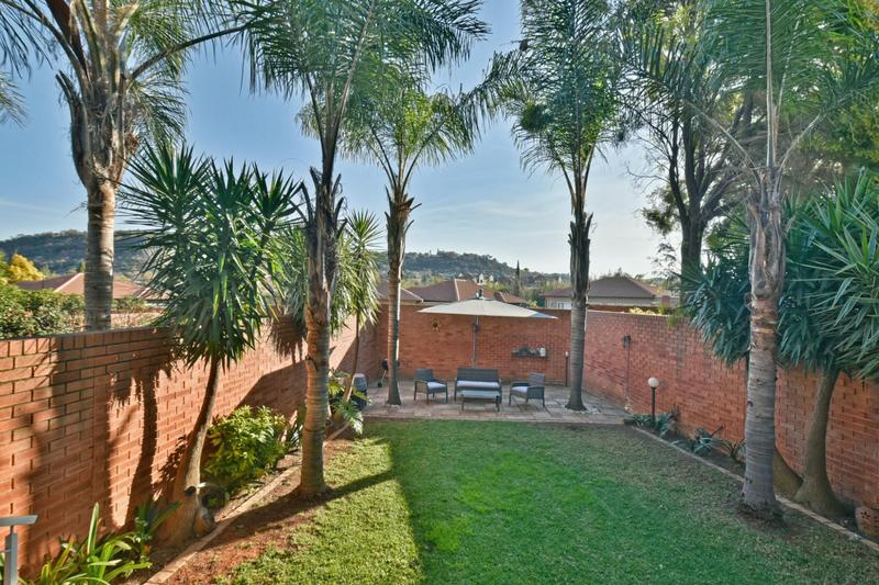3 Bedroom Property for Sale in Glenvista Gauteng
