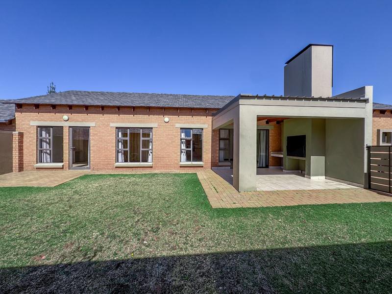 2 Bedroom Property for Sale in Retire at Midstream Gauteng
