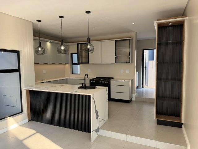 4 Bedroom Property for Sale in Fountainbrook Estate Gauteng