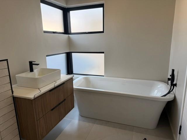 4 Bedroom Property for Sale in Fountainbrook Estate Gauteng