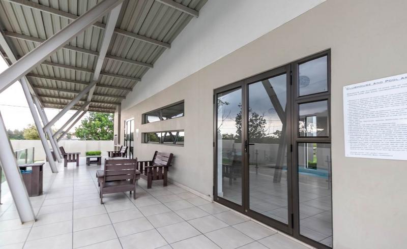 To Let 2 Bedroom Property for Rent in Broadacres Gauteng
