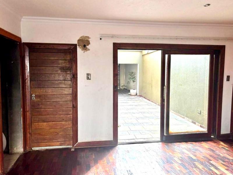 3 Bedroom Property for Sale in Molapo Gauteng