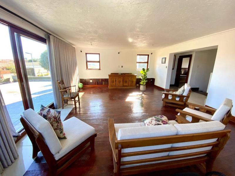 3 Bedroom Property for Sale in Molapo Gauteng