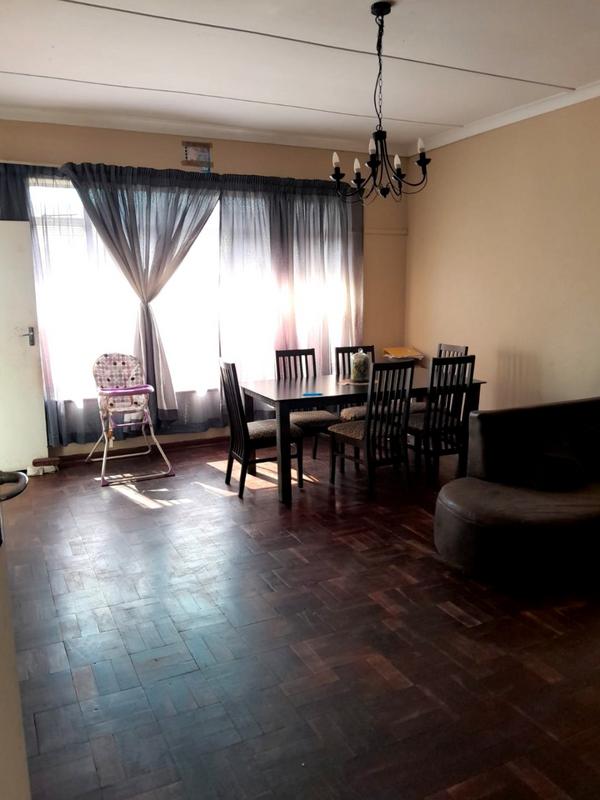2 Bedroom Property for Sale in Florida Gauteng