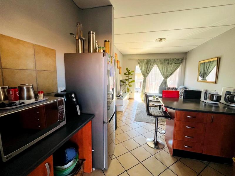 2 Bedroom Property for Sale in Florida Gauteng