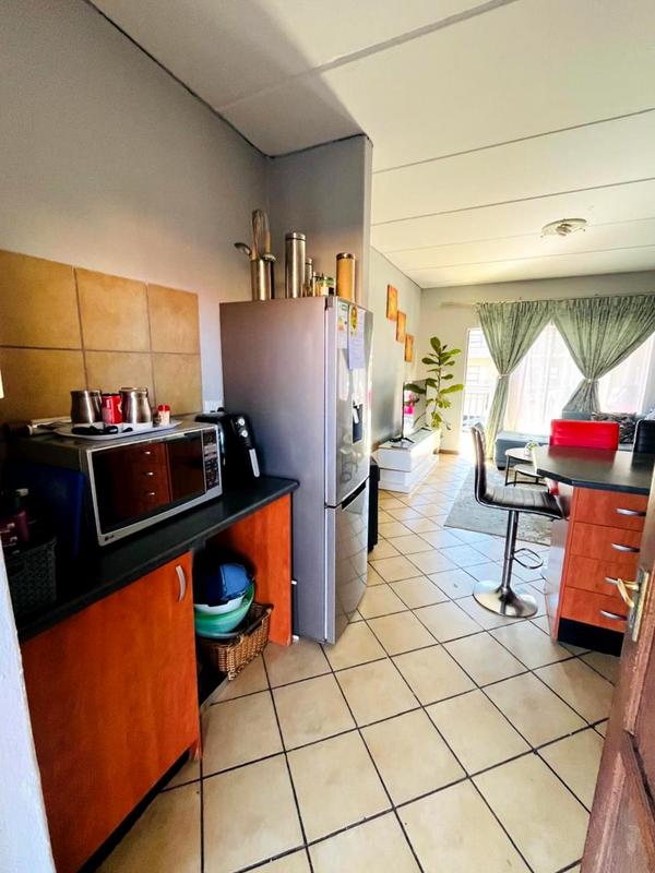 2 Bedroom Property for Sale in Florida Gauteng