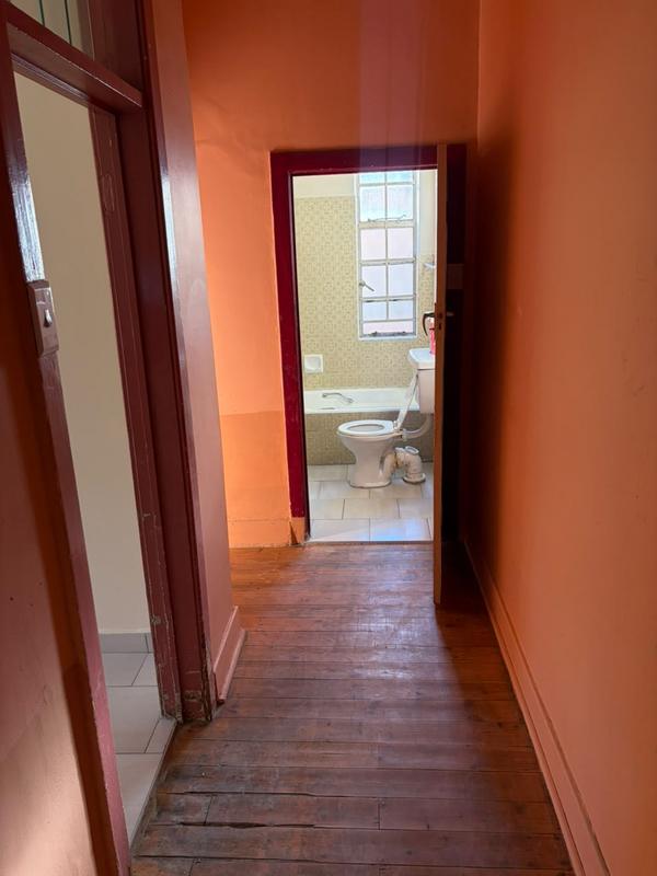To Let 1 Bedroom Property for Rent in Bezuidenhout Valley Gauteng