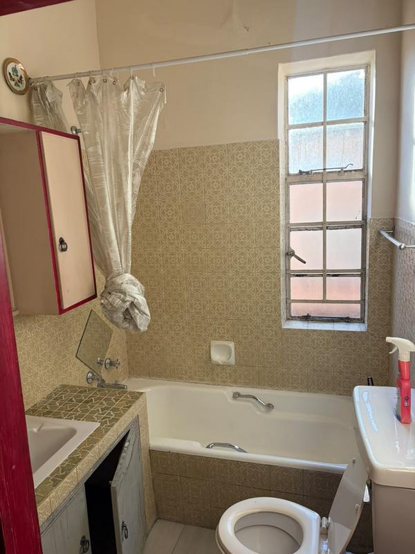 To Let 1 Bedroom Property for Rent in Bezuidenhout Valley Gauteng